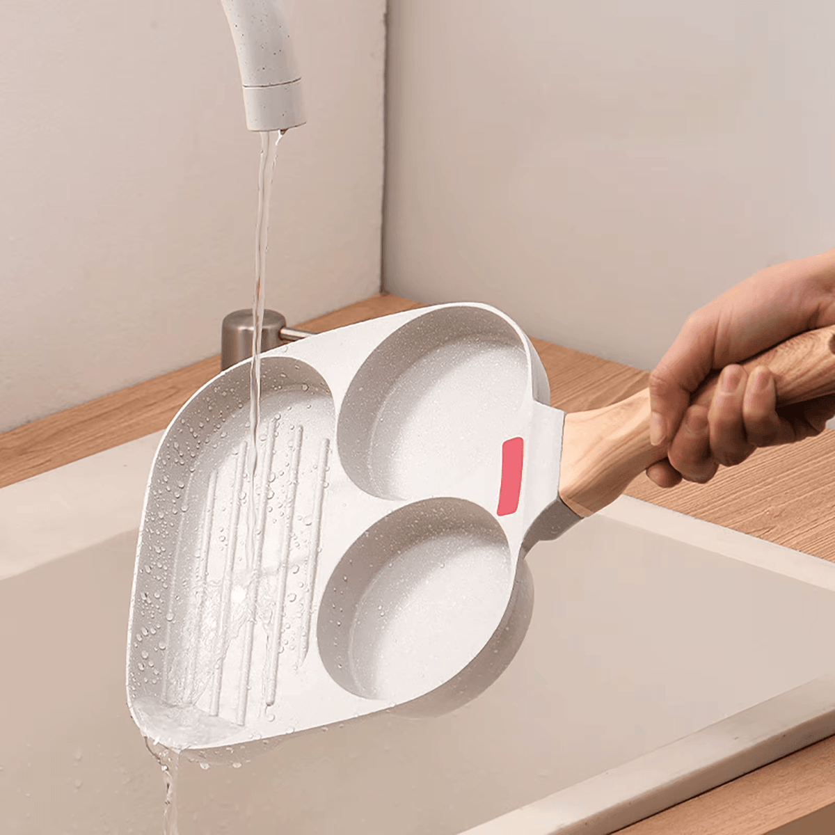 Frigideira Antiaderente Gold Chef - com 3 Compartimentos